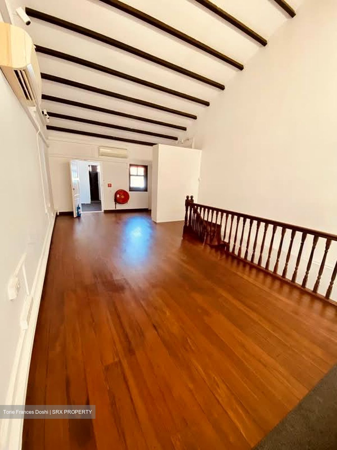Sago Street (D1), Retail #575676501